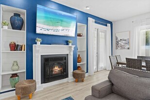 4456 Luke Ave in Destin, FL - Building Photo