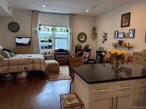 40 Division St in Farmingdale, NY - Building Photo - Building Photo