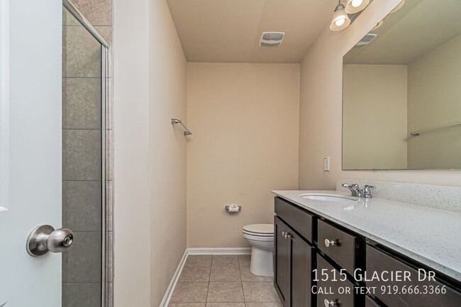 1515 Glacier Dr in Durham, NC - Building Photo - Building Photo