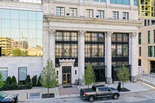 429 N Pennsylvania St in Indianapolis, IN - Building Photo