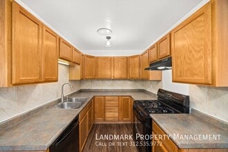 109 Lawton Ln in Bolingbrook, IL - Building Photo - Building Photo