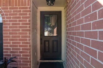 3343 Bandell Dr in Houston, TX - Building Photo - Building Photo