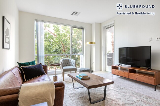 550 Moreland Way-Unit -FL2-ID444 in Santa Clara, CA - Building Photo - Building Photo