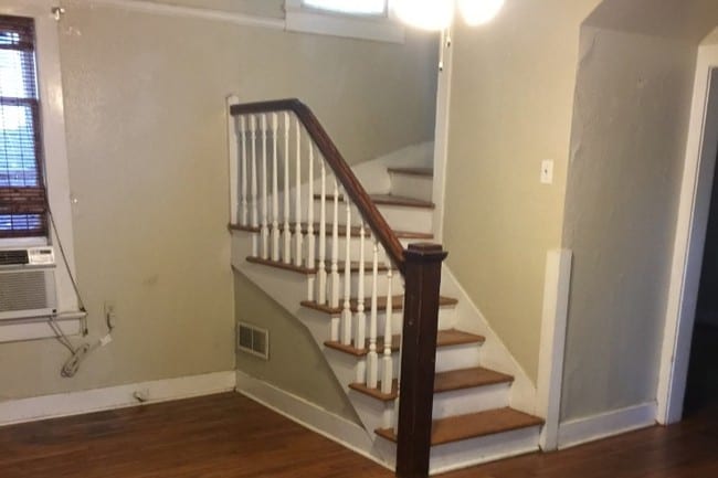 property at 117 E Norwood Ct