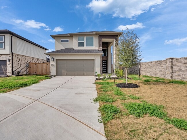 22103 Strathfield Cir