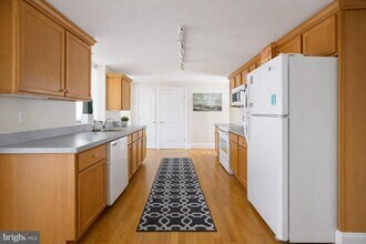 1701 Spruce St in Philadelphia, PA - Building Photo - Building Photo