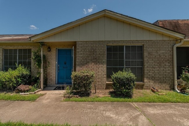 349 Pinchback Rd in Beaumont, TX - Building Photo - Building Photo