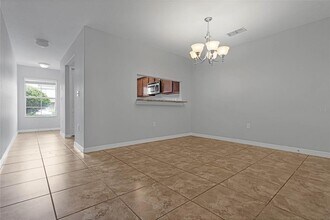 260 Carina Cir in Sanford, FL - Building Photo - Building Photo