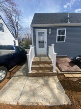 36 Ardsley Ave in Ewing Township, NJ - Foto de edificio - Building Photo