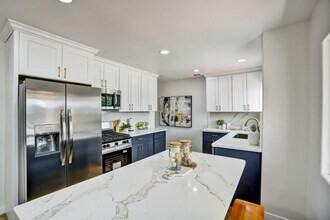 1563 150th Ave in San Leandro, CA - Building Photo - Building Photo