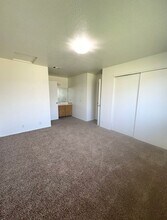 3465 Magnums Way in Redding, CA - Building Photo - Building Photo