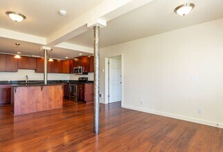 3405 14th Ave W in Seattle, WA - Building Photo - Building Photo