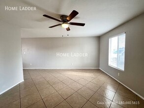 410 W Battaglia Rd in Eloy, AZ - Building Photo - Building Photo