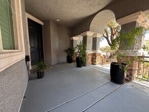 11548 Valentino Ln in Las Vegas, NV - Building Photo - Building Photo