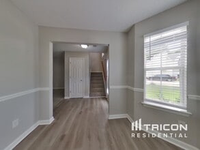 5587 Sapphire Cir in Ellenwood, GA - Building Photo - Building Photo