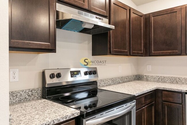 160 W Reef Ln in Dunnellon, FL - Building Photo - Building Photo