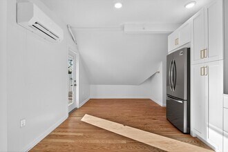 167 Harrison Ave in Montclair, NJ - Building Photo - Building Photo