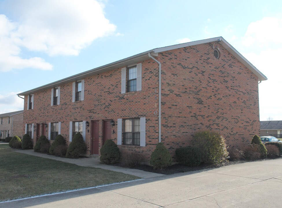 1540 Hawk Cir in Troy, OH - Building Photo