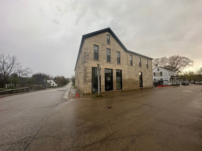 201 2nd Ave SW, Unit #9 in Cascade, IA - Foto de edificio - Building Photo