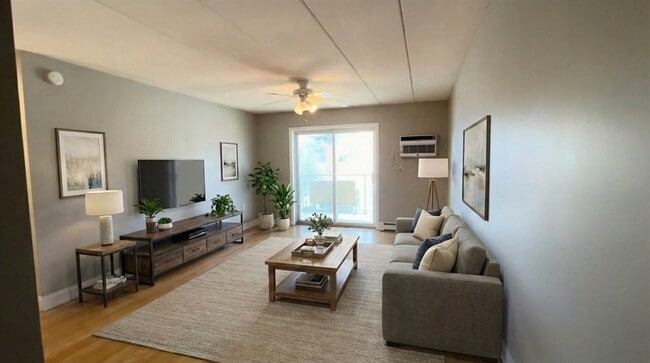 property at 4 Hawes St