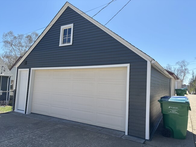 3120 Edgewood Ave S in Minneapolis, MN - Building Photo - Building Photo