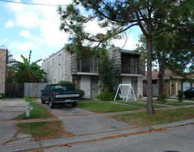 1166-1168 Carrollton Ave in Metairie, LA - Building Photo - Building Photo