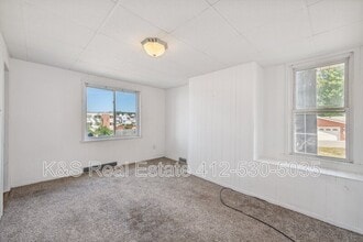 16 Eggers Ave in Belle Vernon, PA - Building Photo - Building Photo