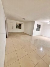 402 Navarre Ave in Coral Gables, FL - Building Photo - Building Photo