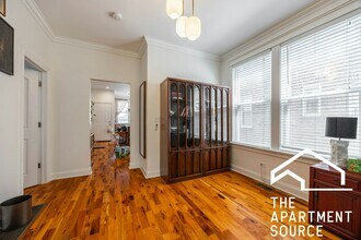 2833 N Spaulding Ave in Chicago, IL - Building Photo - Building Photo