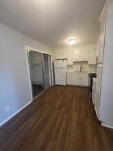 757 Goodyear Dr in Spring Lake, NC - Building Photo - Building Photo