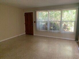718 Jane Ave in New Smyrna Beach, FL - Building Photo