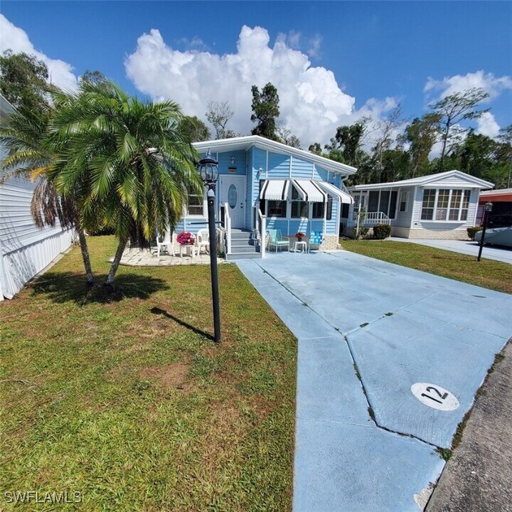 10823 Ani Cir in Estero, FL - Building Photo