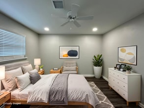 630 N 6th St in Rogers, AR - Building Photo - Building Photo