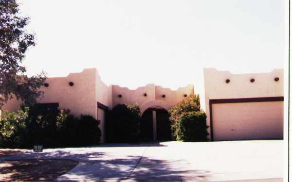 14019 Cameo Dr in Fountain Hills, AZ - Foto de edificio