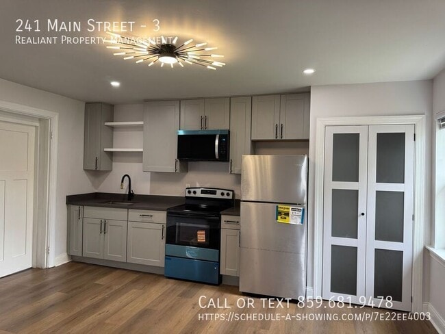 241 Main St in Florence, KY - Building Photo - Building Photo