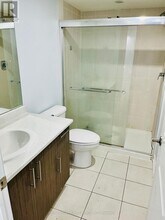 2205 Lillykin St in Oakville, ON - Building Photo - Building Photo