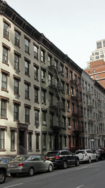 432 E 66th St in New York, NY - Foto de edificio