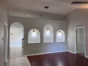 319 Velveteen Pl in Chuluota, FL - Building Photo - Building Photo