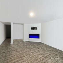 6017 Northway Frst Dr in Charlotte, NC - Building Photo - Building Photo