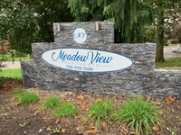 Meadow View Apartments in Highland Park, NJ - Building Photo - Building Photo