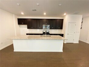 3092 Brindale Dr in Duluth, GA - Building Photo - Building Photo