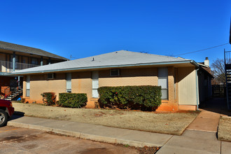 Kennedy Place Apartments in Edmond, OK - Building Photo - Building Photo