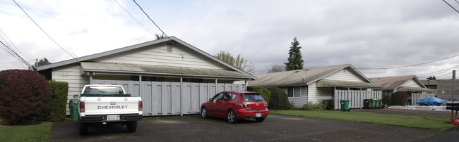 Pacific Apartments in Beaverton, OR - Building Photo - Building Photo