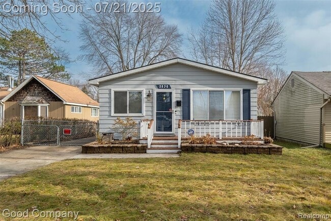 3826 Kent Rd