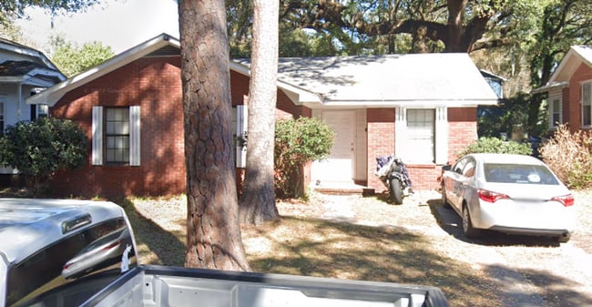 property at 1010 Bethany St
