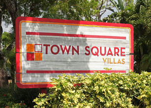 Town Square Villas in Lake Worth, FL - Foto de edificio - Building Photo