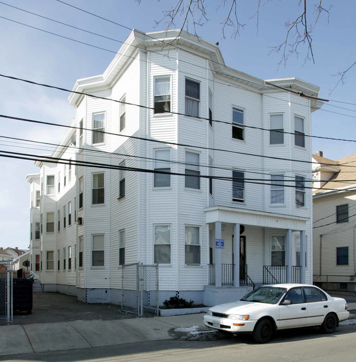 57-61 Vine St in Lynn, MA - Foto de edificio