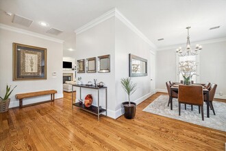 912 Lawrence St in Houston, TX - Building Photo - Building Photo
