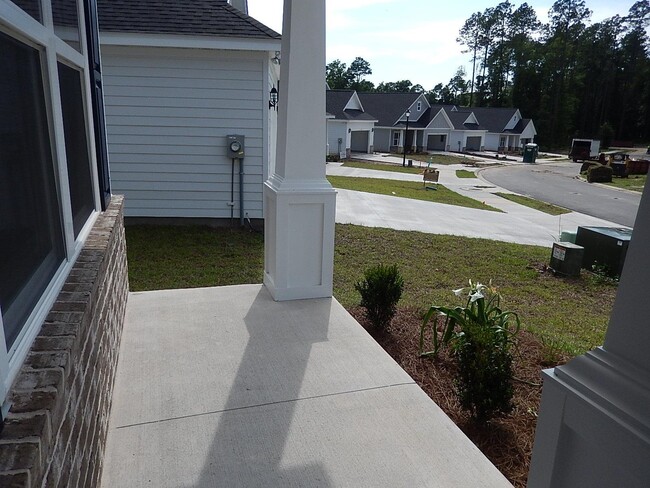 5758 Flowerbrook Cir in Tallahassee, FL - Building Photo - Building Photo