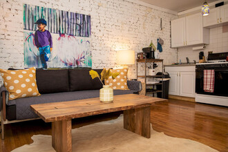 401-407 7th Ave in New York, NY - Building Photo - Building Photo
